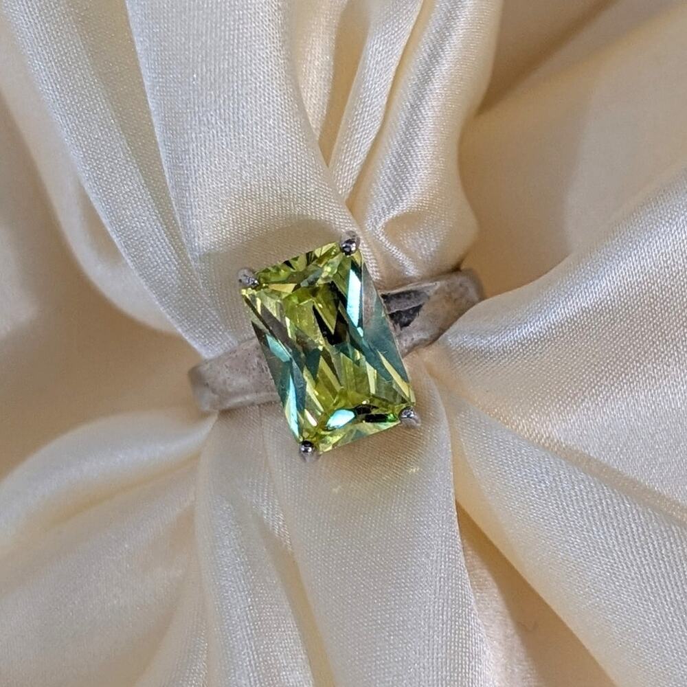 Sterling Silver Man Made Lemon Quartz Rings Set Size 7 & 7.5 Yellow Silver Pair - Picture 13 of 14